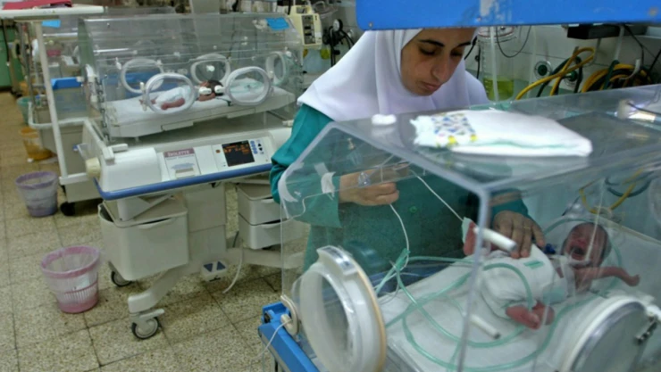 Gazze'de bebekler ölümle karşı karşıya