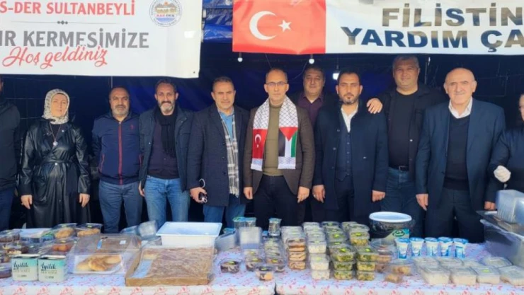 Gazze İçin Hayır Çarşısı