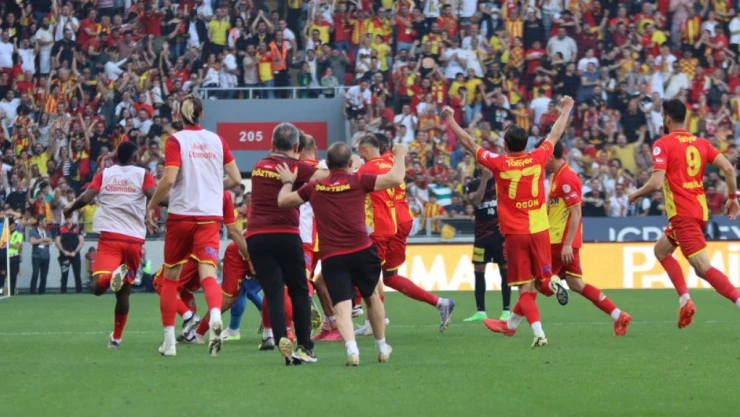 Göztepe, Süper Lig'e Yükseldi