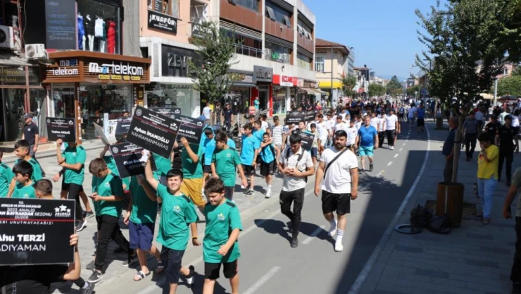 Güreşçiler Düzce'de mindere çıktı