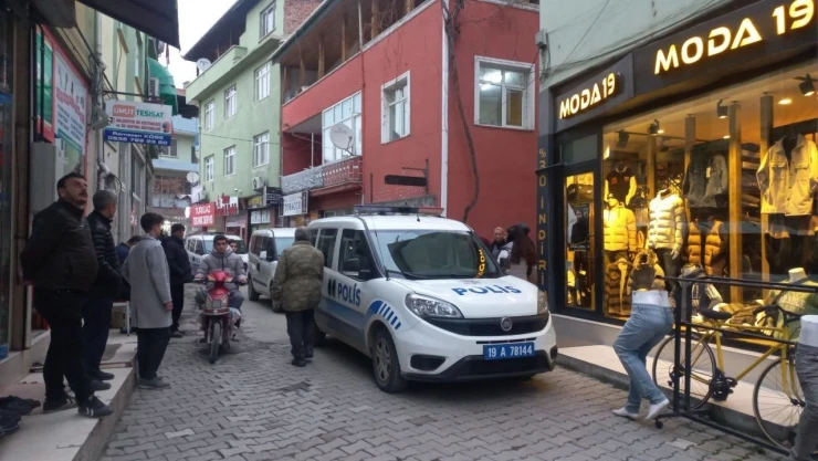 Haber Alınamayan Yaşlı Adam Evinde Ölü Bulundu