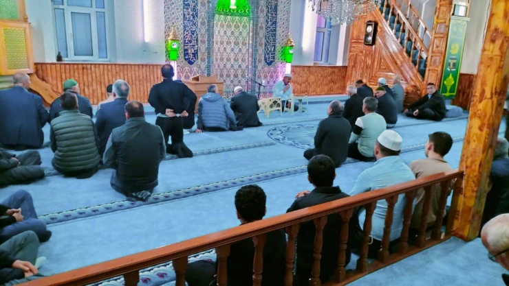 Hacılar Kutsal Topraklara Uğurlandı