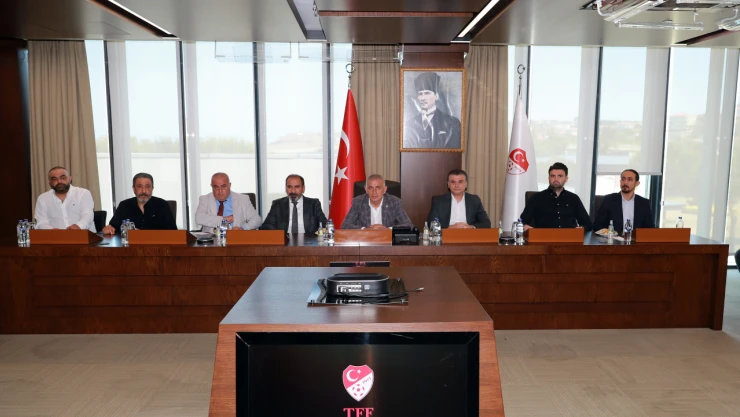 Hacıosmanoğlu, Kulüp Başkanları İle Bir Araya Geldi