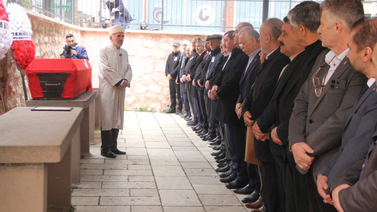 Hadi Dilekçi Son Yolculuğuna Uğurlandı