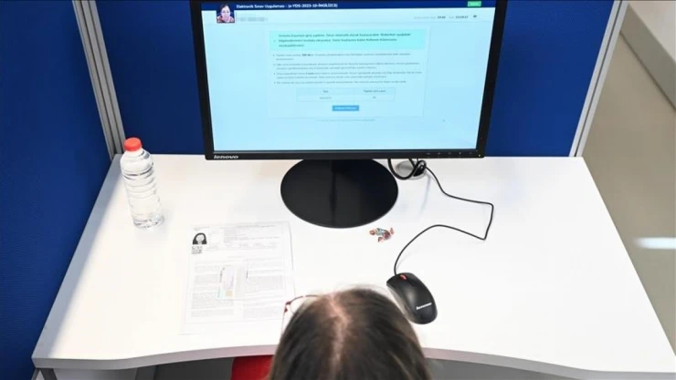 Hafta Sonu Elektronik Yabancı Dil Sınavı Yapılacak