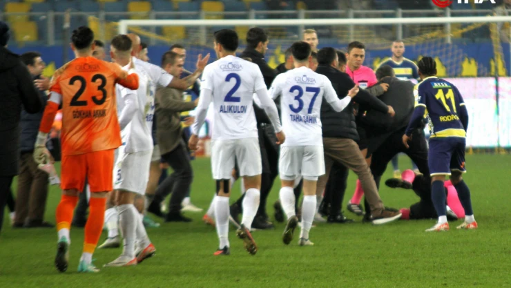 Halil Umut Meler'e Yapılan Saldırı, Avrupa Basınında