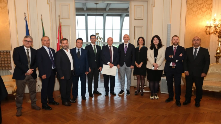 Haluk Yıldız'a İtalya Liyakat Nişanı