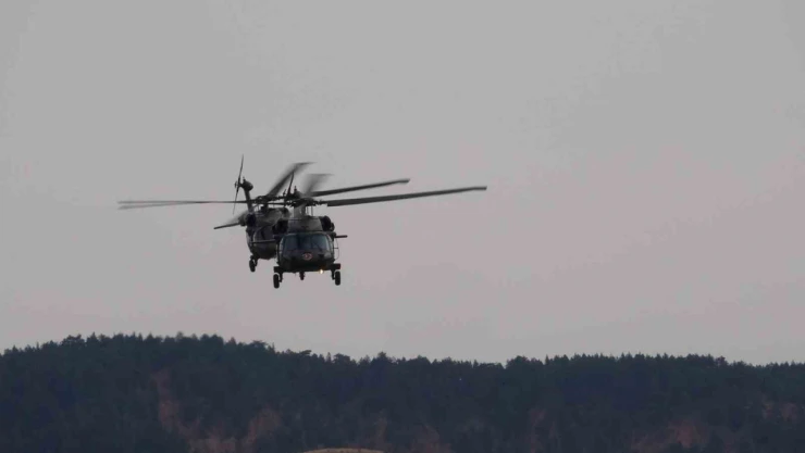 Havada Zeybek: Jandarma Çelik Kanatlar büyüledi