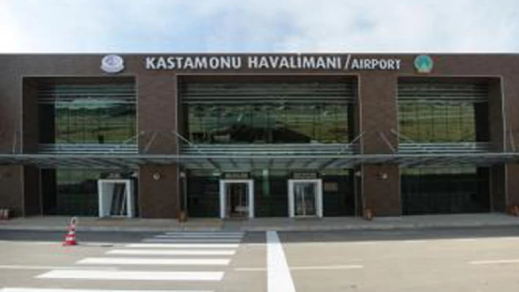 Havalimanı 6 bin 807 yolcuya hizmet verdi