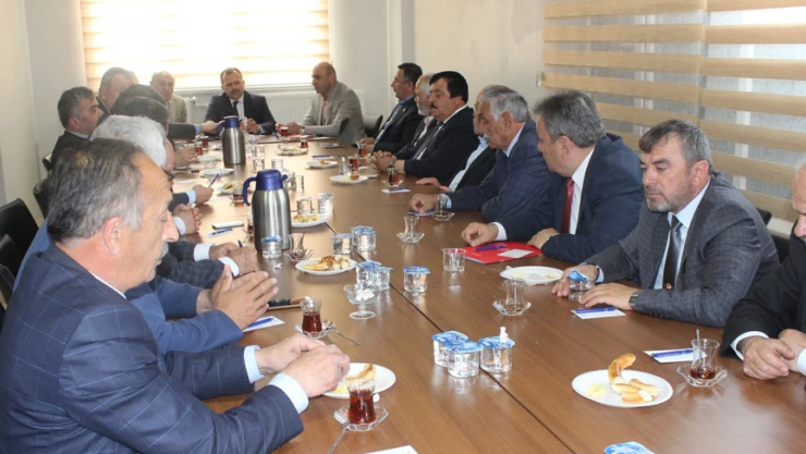 Hedefte, DSİ'nin şehir dışına çıkarılması var