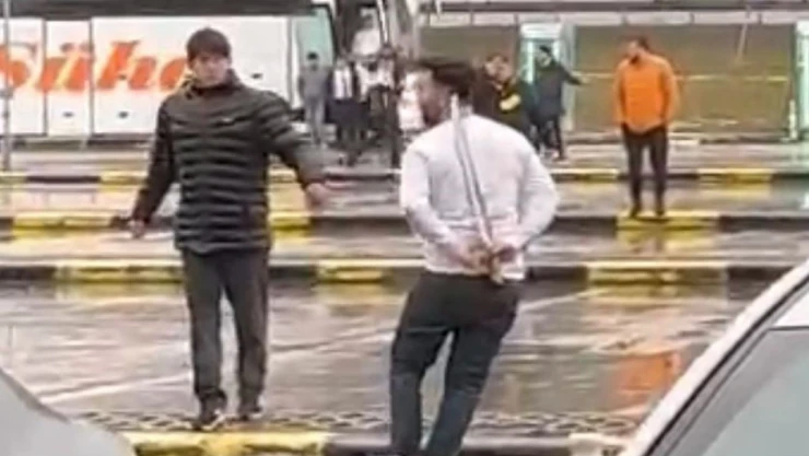 Highway Yine Taraftarların Savaş Meydanı Oldu