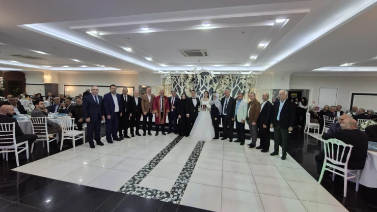 Hilal İle Hüseyin Faruk Evlendi