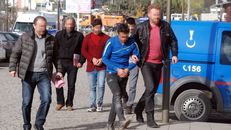 Hırsızlık şebekesi çökertildi