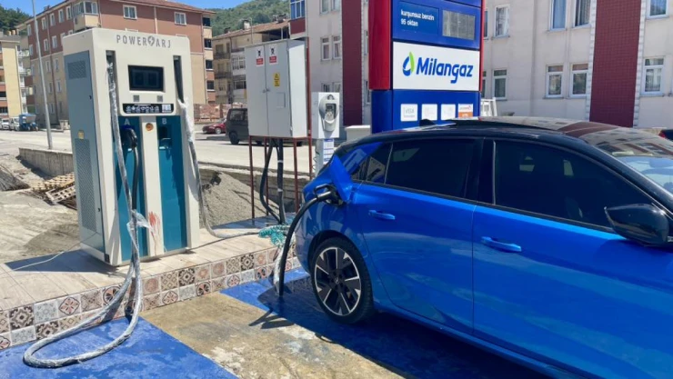 Hızlı Şarj İstasyonu Hizmete Başladı