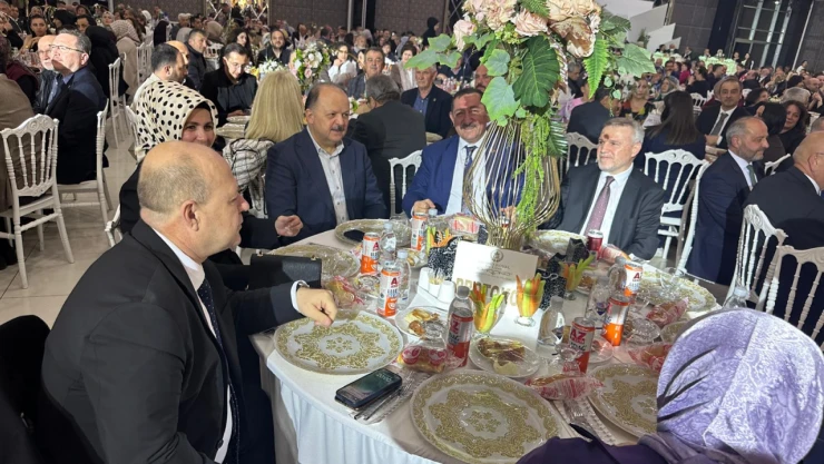 Hüseyin İle Pelin Evlendi