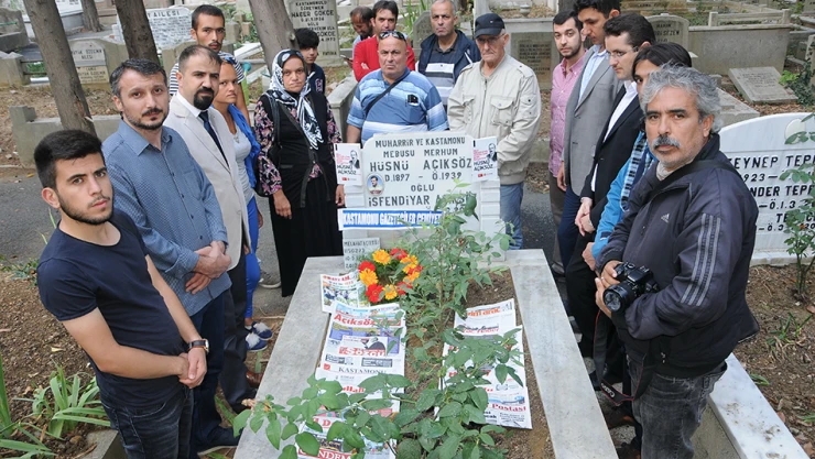 Hüsnü Açıksöz, kabri başında anıldı