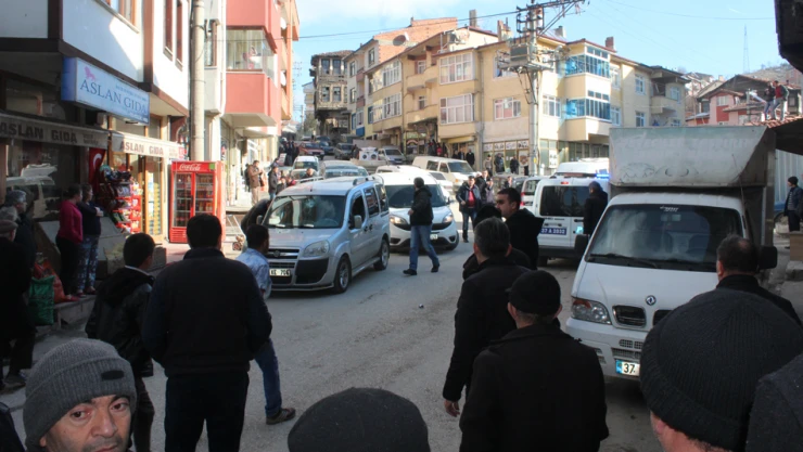 Husumet kavgaya dönüştü 2 yaralı