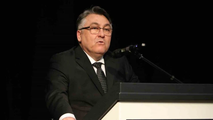 Huzurevi Sakinlerinden Gençlere Taş Çıkartan Performans