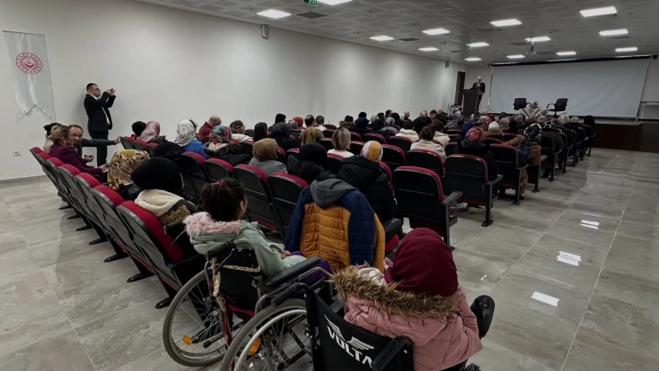 Huzurun, Mutluluğun Kaynağı Olarak Ailemiz Söyleşisi Yapıldı