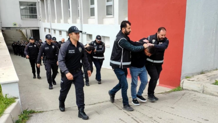 İçişleri Bakanı Yerlikaya: ''Bulutlar Çetesi' olarak bilinen suç örgütü çökertildi'