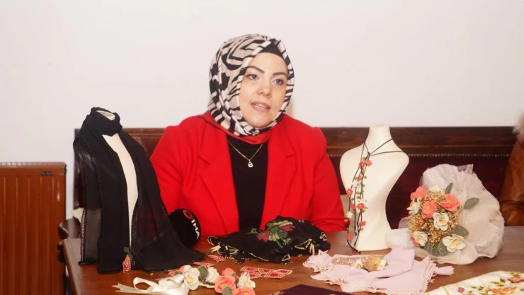 İğne oyası gelecek nesillere aktarılıyor