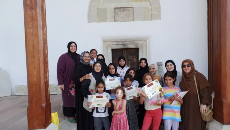 İHH'dan yetimlere piknik