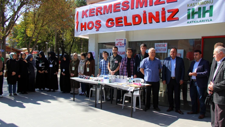İHH, ihtiyaç sahipleri için kermes açtı