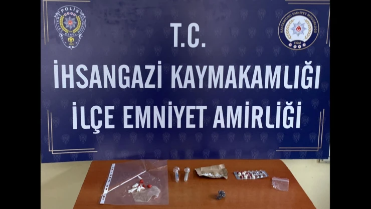 İhsangazi'de Uyuşturucu Operasyonu: 3 Gözaltı