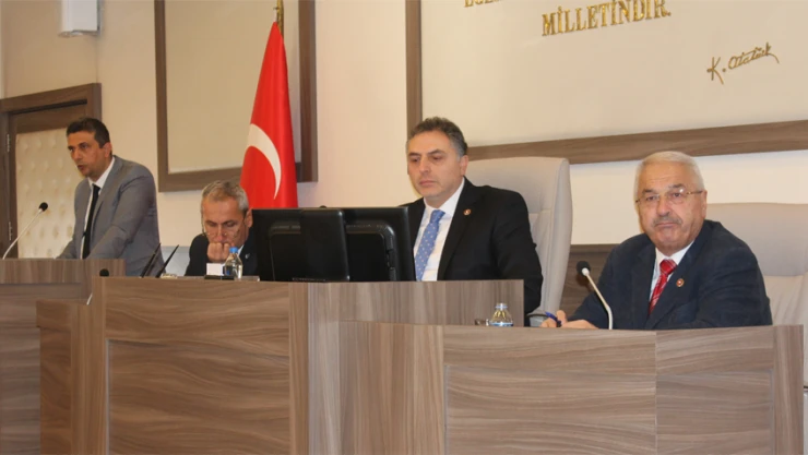 İL GENEL MECLİSİ'NDE YOL ÇIKMAZI