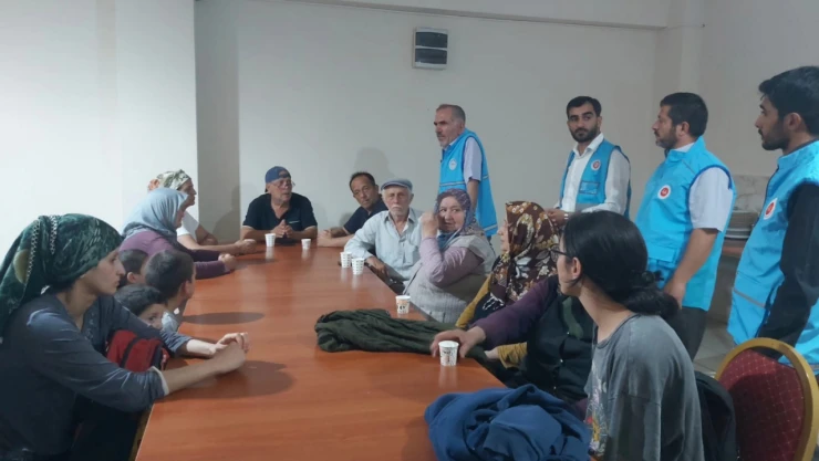 İl Müftüsü Derin'den Yangınzedelere Ziyaret