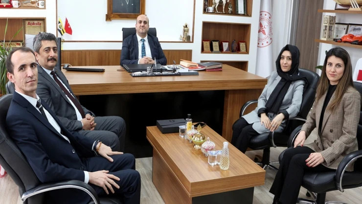 İl Sağlık Müdürü Derdiyok Misafirlerini Ağırladı