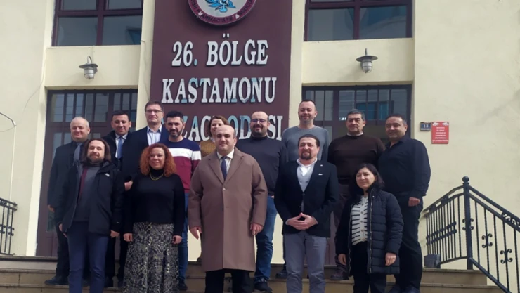 İl Sağlık Müdürü Derdiyok'tan Eczacılar Odası'na Ziyaret