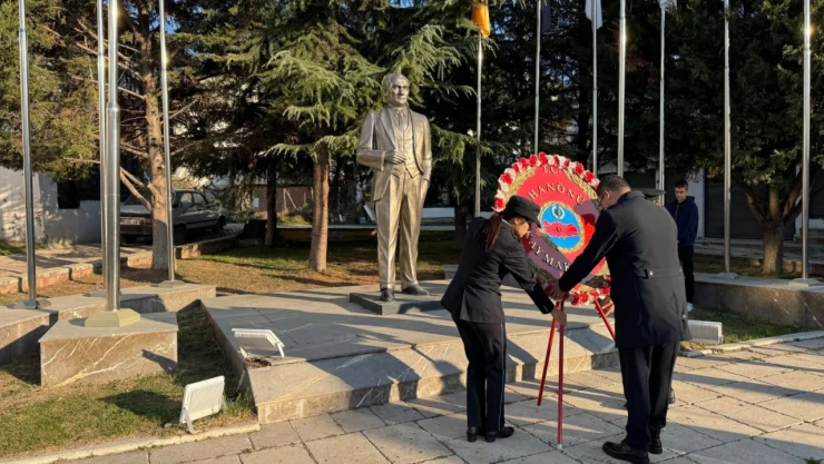 İlçelerde Büyük Önder Atatürk Anıldı