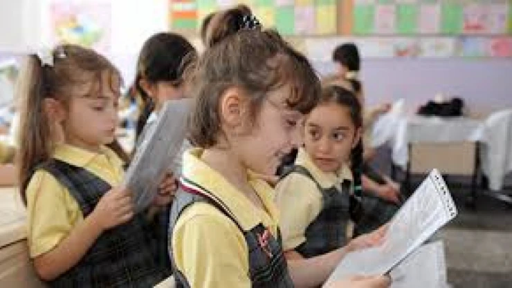 İlçelerde Karne Heyecanı Yaşandı