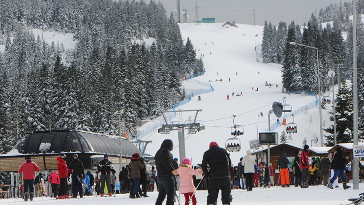 Ilgaz'da kayak keyfi bir başka