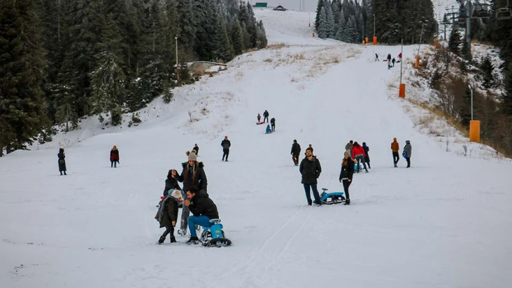 Ilgaz'ın tadını kızakla çıkardılar