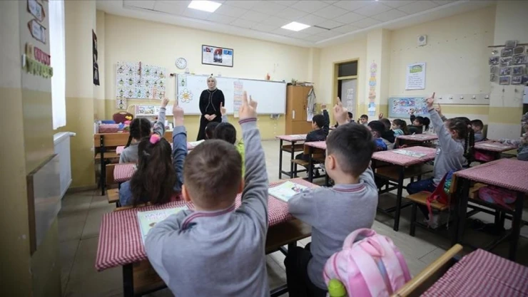 İlk Ders Zili Yarın Çalacak