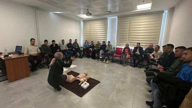 İlk Yardım Eğitimleri Devam Ediyor