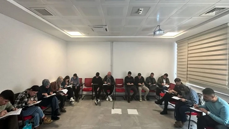 İlk Yardım Eğitimleri Devam Ediyor