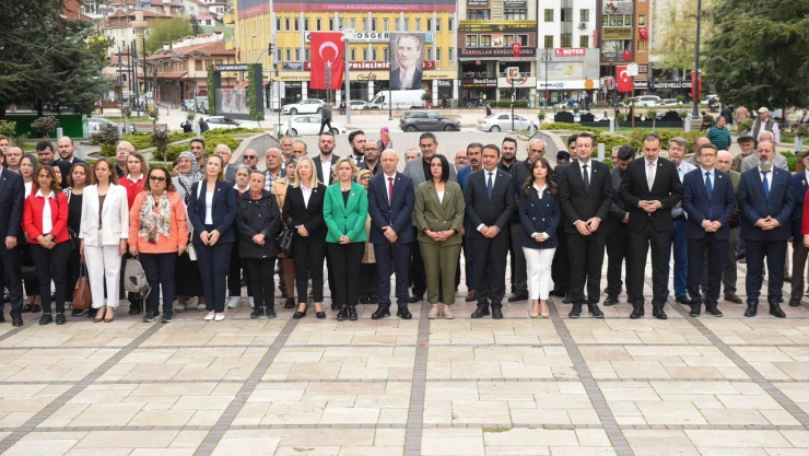 İlke Karabacak: 'Cumhuriyetimiz Kimsesizlerin Kimsesidir'