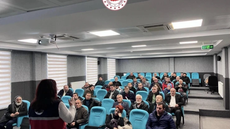 İnebolu'da Çiftçiler Bilgilendirildi