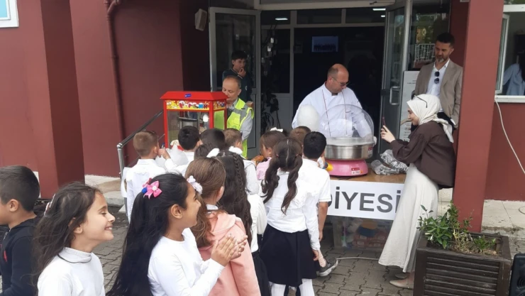 İnebolu'da Minik Kalpler Şenlendi