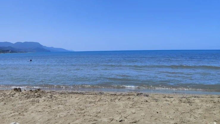 İnebolu'dan Sonra Bir İlçeye Daha Denize Giriş Yasağı