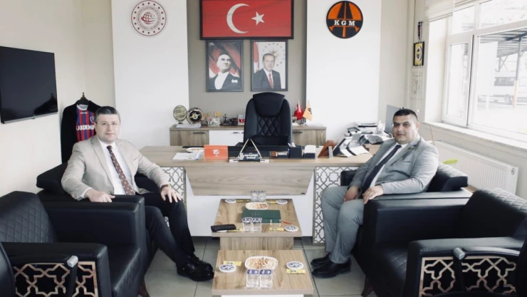 İnebolu Kaymakamı Uçar, Karayolları 152'nci Şube Şefliğini Ziyaret Etti