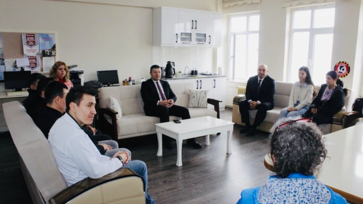 İnebolu Kaymakamı Uçar, Öğretmenlerle Bir Araya Geldi