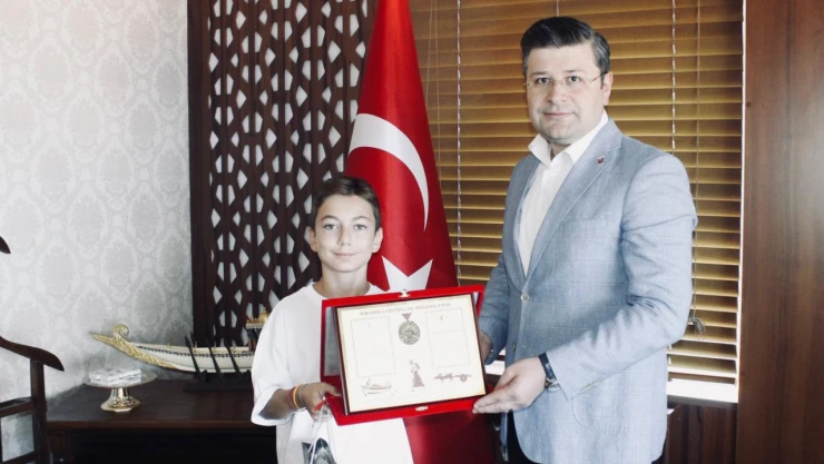 İnebolu'nun LGS Birincisi Ömer Manaş Kaymakam Uçar Tarafından Ağırladı