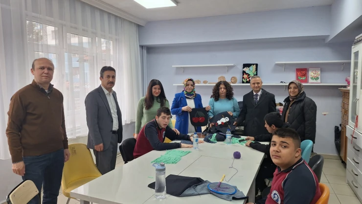 İŞKUR'dan Engelliler Günü Ziyareti