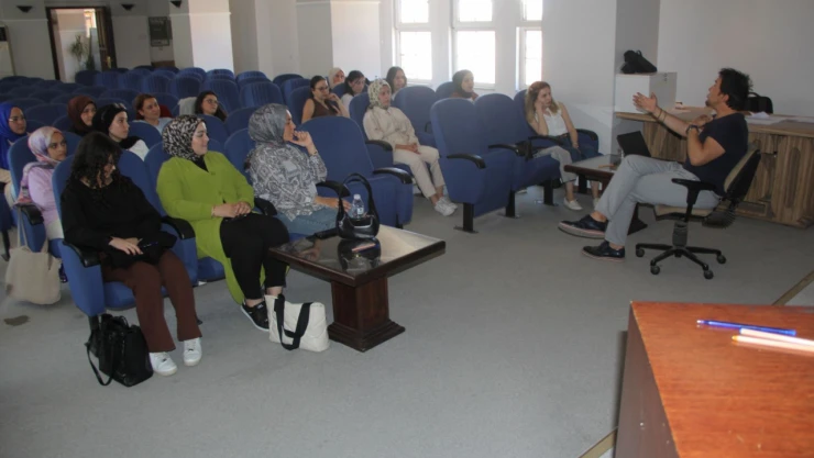 İstihdam İçin Kollar Sıvandı