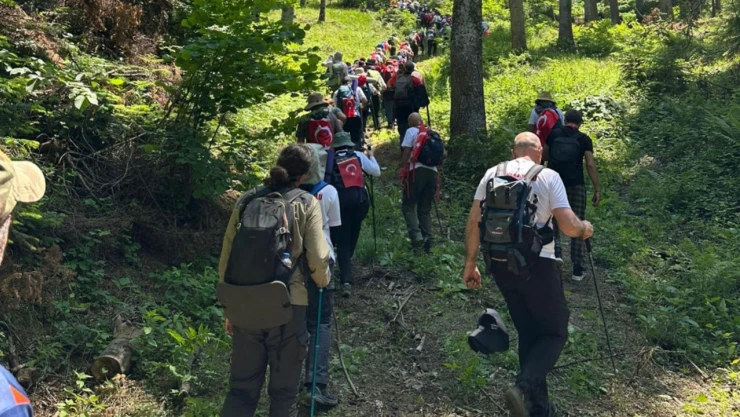 İstiklal Yolu Yürüyüşü Devam Ediyor