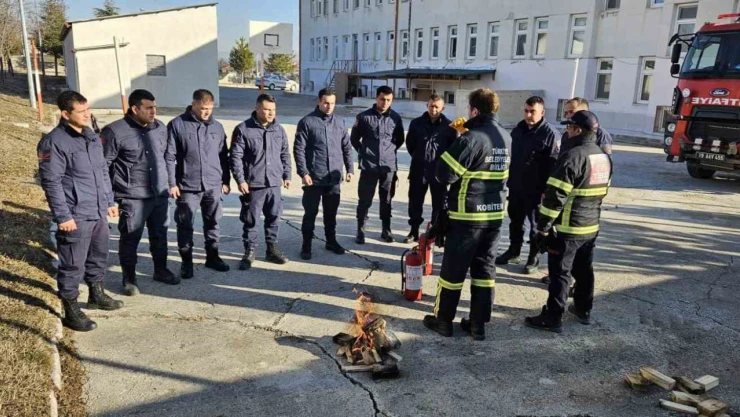 Jandarma Personeline Yangın Eğitimi Verildi